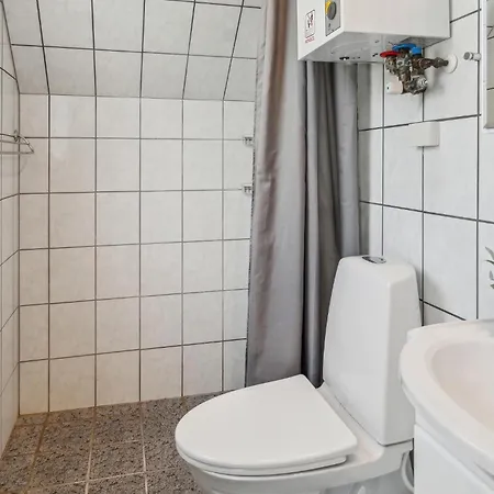3 Bedroom Beautiful In *
