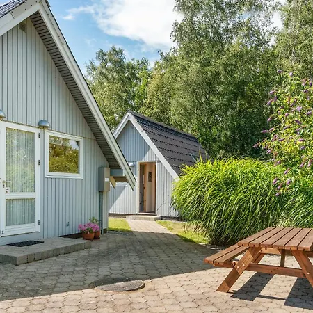 Vakantiehuis 3 Bedroom Stunning In *